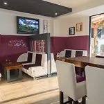 Tron Ostello Travnik