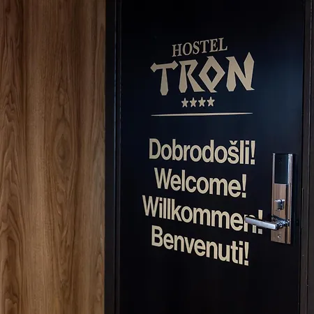 Ostello Tron