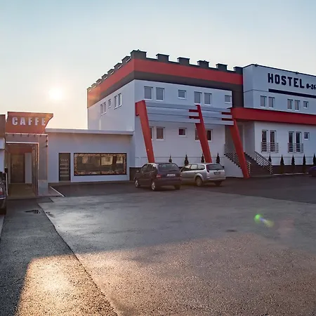 Hostel Tron *